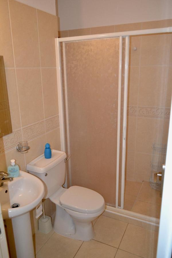 Sun Island Apartments Pafos Dış mekan fotoğraf